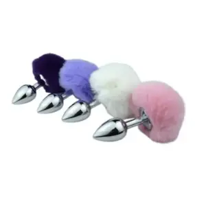 Plug de Metal com Pompom